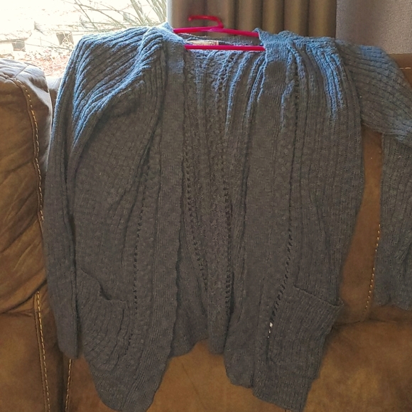 Cardigan - Picture 1 of 1